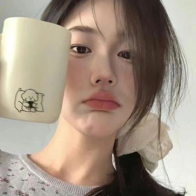 魔手娇娃